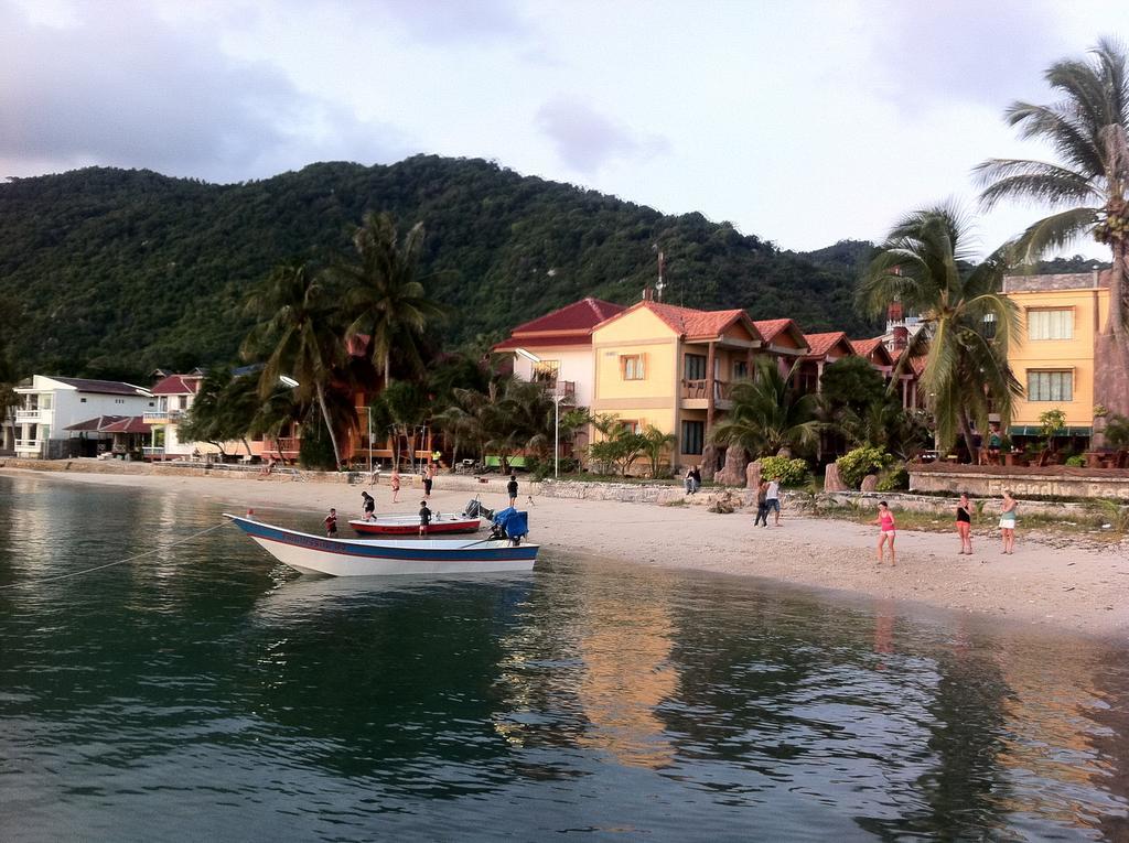 แบล็คแอนด์ไวท์ บังกะโล หาดริ้น ภายนอก รูปภาพ
